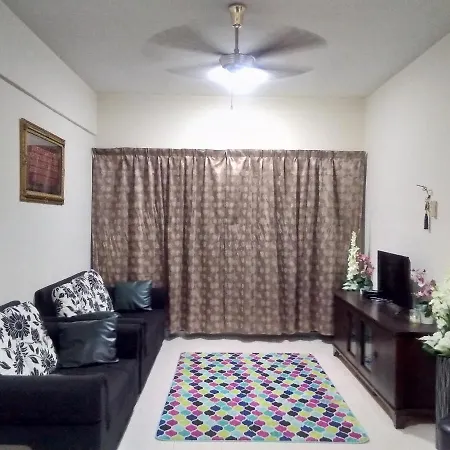Ummii Homestay Ampang  Exterior photo