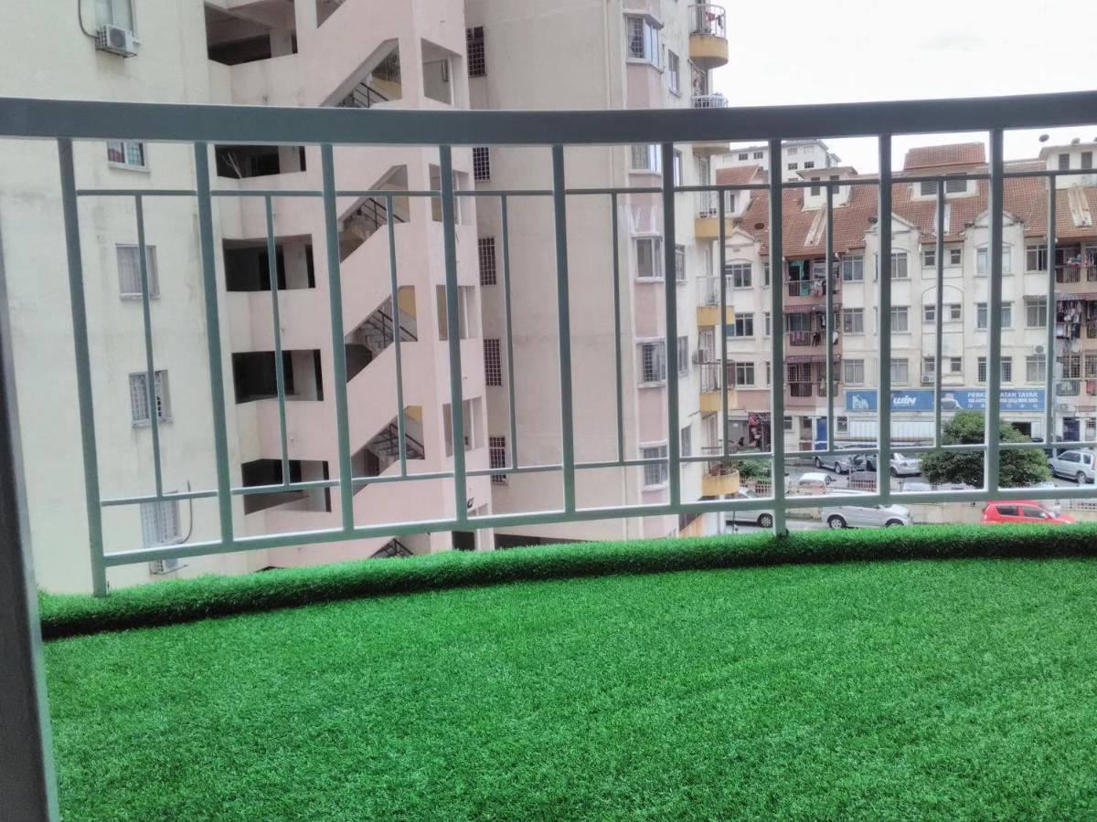 Ummii Ampang (Selangor)